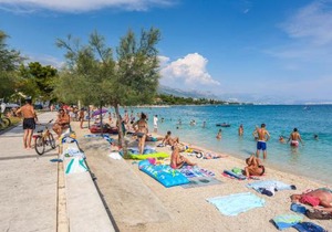 Apartments with parking space Kastel Stari, Kastela - 12104