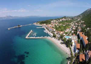 Apartments with parking space Trpanj, Peljesac - 10180