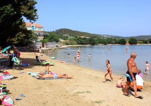 Apartments with parking space Kraj, Pasman - 8213