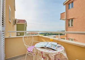 Apartments Zelic Tucepi S6