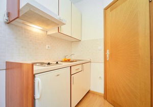 Apartments Zelic Tucepi S5