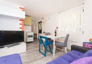 Apartments Zorica (45341-A6) - Tucepi