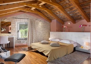 Art Villa Sis - Three Bedroom Villa, Sleeps 6