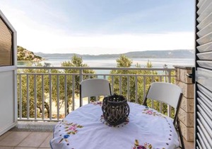 Awesome Apartment In Duba With Wifi