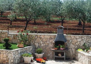 Awesome apartment in Galizana with 1 Bedrooms and WiFi