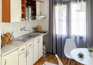 Awesome apartment in Hvar with WiFi