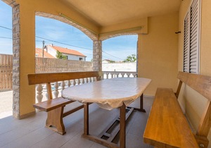 Awesome apartment in Kakma with WiFi
