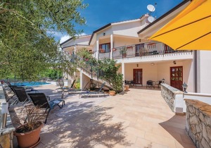 Awesome apartment in Labin with sauna