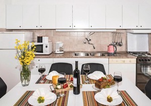 Awesome apartment in Omis w/ WiFi and 2 Bedrooms