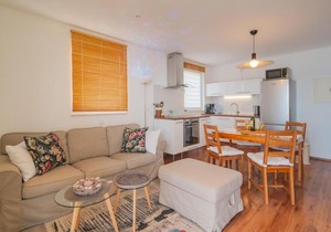Awesome Apartment In Pisak With House Sea View