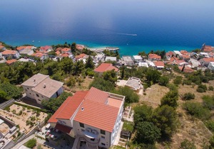 Awesome Apartment In Pisak With House Sea View