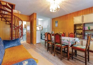 Awesome Home In Breze With Wifi