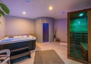 Beach Front Apartment In Labin With Sauna