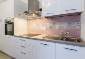 Beautiful apartment in a quiet location in Galizani.