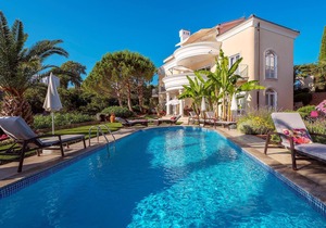 Beautiful apartment in Malinska