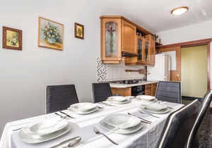Beautiful apartment in Povljana
