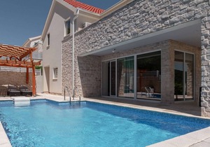 Beautiful Villa Fantasy 1
