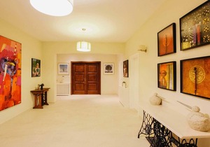 Charming villa w/ swimming pool, table tennis+ A/C