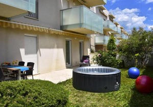 Comfort LUXE Adriatic View & JACUZZI Znjan BEACH
