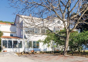 Cozy apartment in Zuljana with WiFi