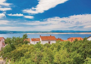 Cozy home in Dramalj with house sea view in Dramalj