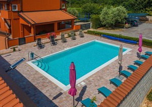 Danka with Shared Pool/One bedroom A4