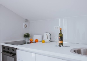 Deluxe Apartment with Pool and Free WIFI