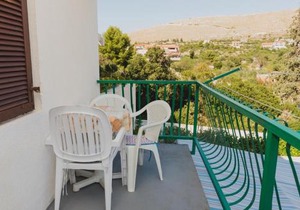 Family friendly seaside apartments Grebastica, Sibenik - 15170