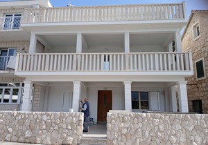 Four-bedroom apartment near beach Ražanj, Rogoznica (A-5945-a) in Rogoznica