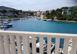Four-bedroom apartment near beach Ražanj, Rogoznica (A-5945-a) in Rogoznica