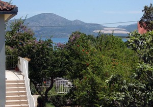 Four-bedroom apartment with terrace Sreser, Pelješac (A-4557-a)