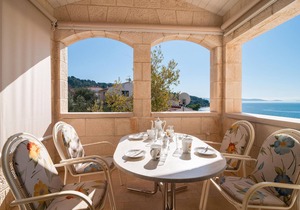 Gorgeous apartment in Okrug Donji