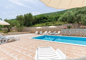 Gorgeous apartment in Labin with WiFi