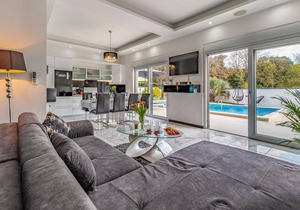 Gorgeous home in Pula with sauna