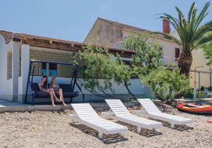 Gorgeous home in Zuljana