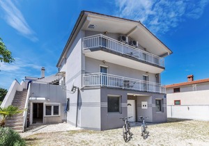 Here you will find a cozy apartment for an unforgettable vacation for two.