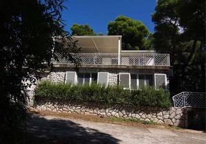 Holiday apartment near the beach