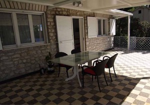 Holiday apartment near the beach