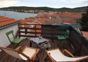 Holiday apartment 50 m from the beach
