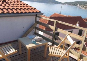 Holiday apartment 50 m from the beach