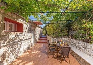 Holiday apartment Brsecine for 1 - 6 persons with 2 bedrooms - Holiday apartment