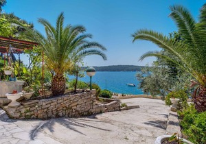 Holiday apartment mit Balkon und Meerblick