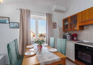 Holiday apartment mit Terrasse