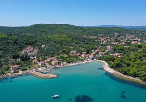 Holiday apartment only 100 meters from the beach