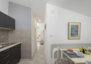 Holiday apartment Pula for 1 - 4 persons with 2 bedrooms - Holiday apartment in one or multi-family