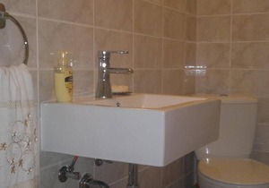 Holiday apartment Sutomiscica for 1 - 6 persons with 2 bedrooms - Row house