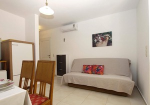 Holiday apartment Vinkuran for 1 - 4 persons with 1 bedroom - Holiday apartment in Vinkuran
