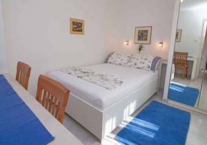 Holiday apartment with terrace