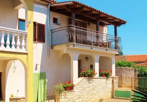 Holiday Home Milka II (ROJ316)