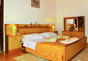 Holiday Home Milka II (ROJ316)